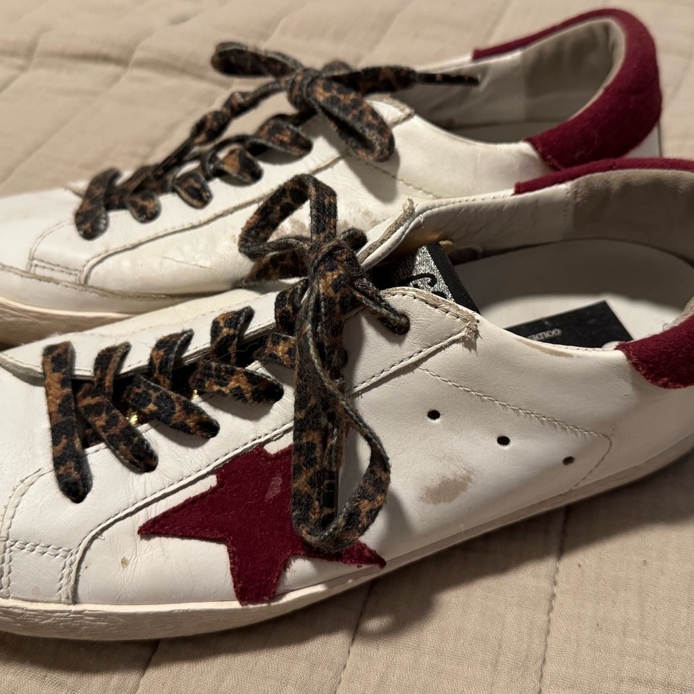 Golden Goose Women's White and Burgundy Sneakers